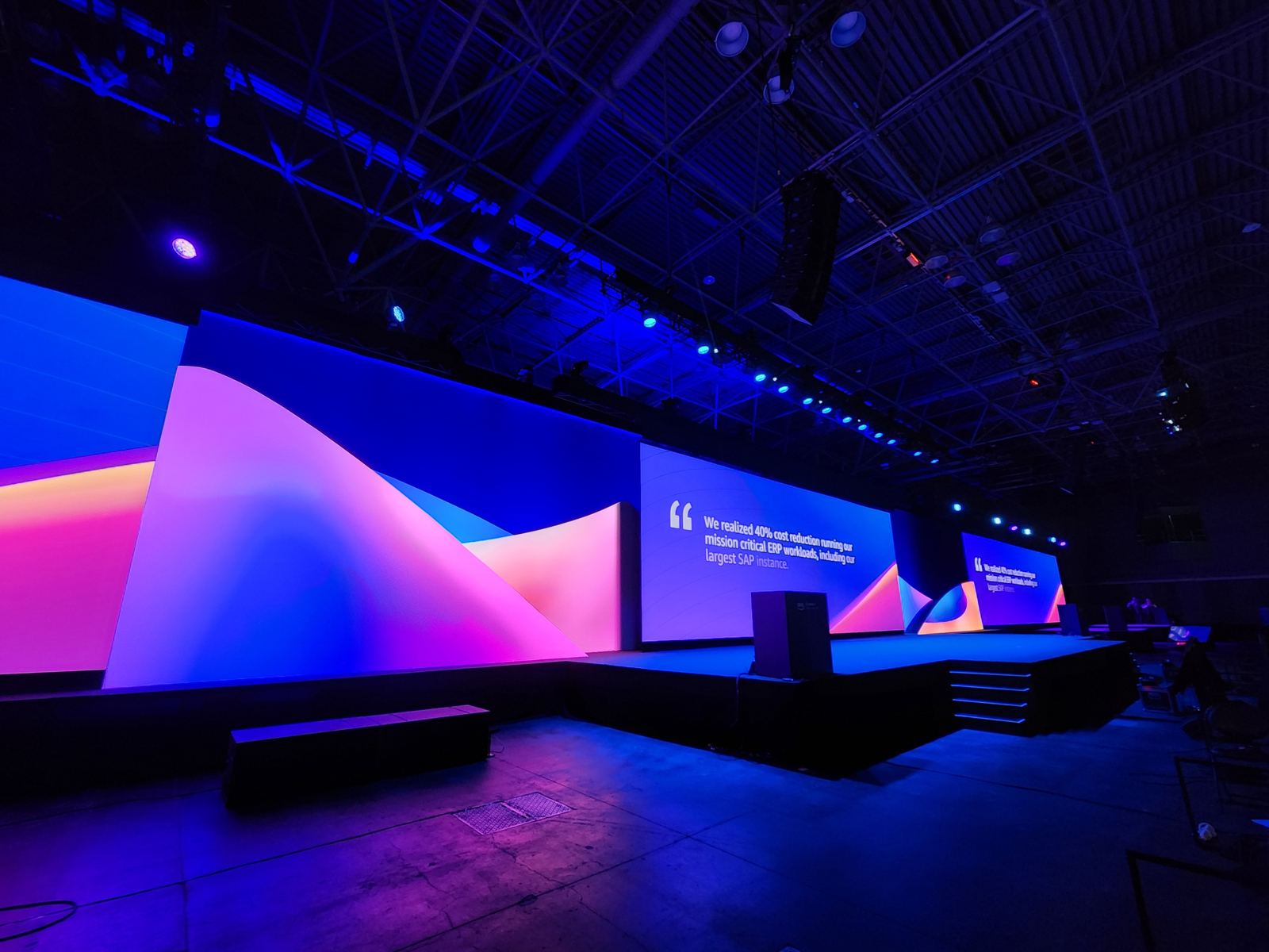 Curved LED stage with colour wash